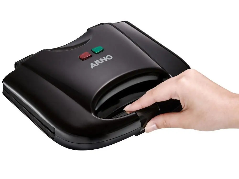 Sanduicheira Arno SACB Compacta – 70W | Preta – 110V