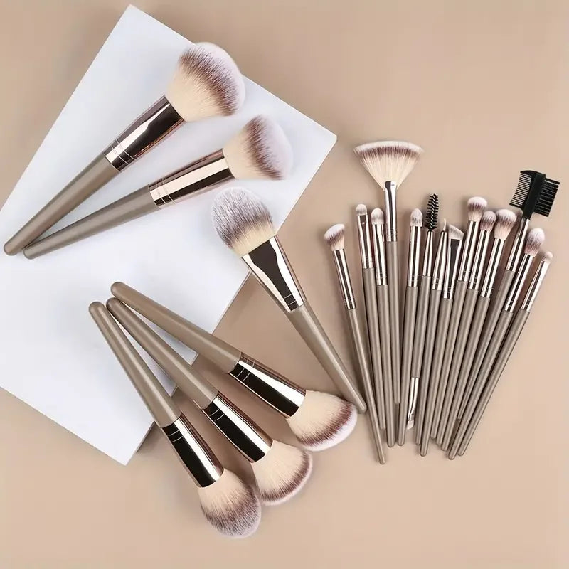 Kit de Pincéis de Maquiagem Profissional – 3 a 20 Peças