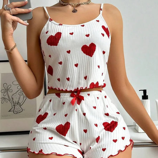 Conjunto de Pijama Feminino 2 Peças – Regata Cropped e Shorts com Estampa de Coração