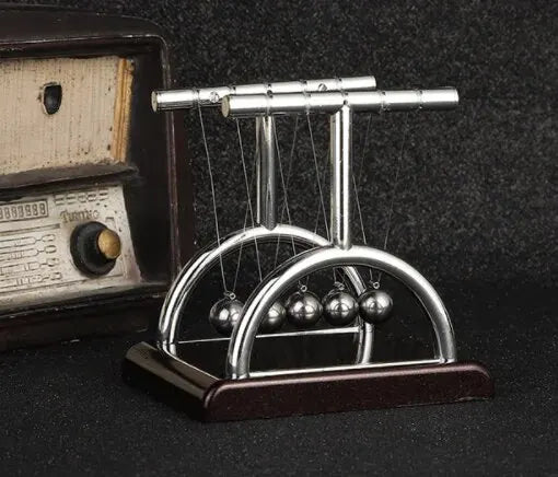 Pêndulo de Newton – Decorativo e Educativo