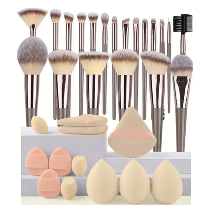 Kit de Pincéis de Maquiagem Profissional – 3 a 20 Peças