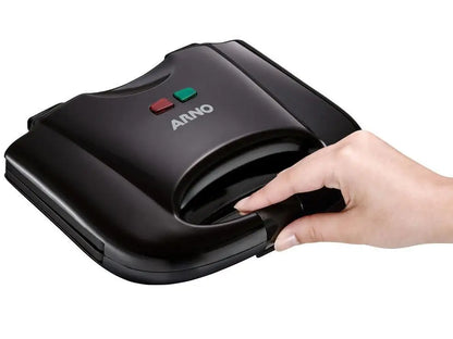 Sanduicheira Arno SACB Compacta – 70W | Preta – 110V