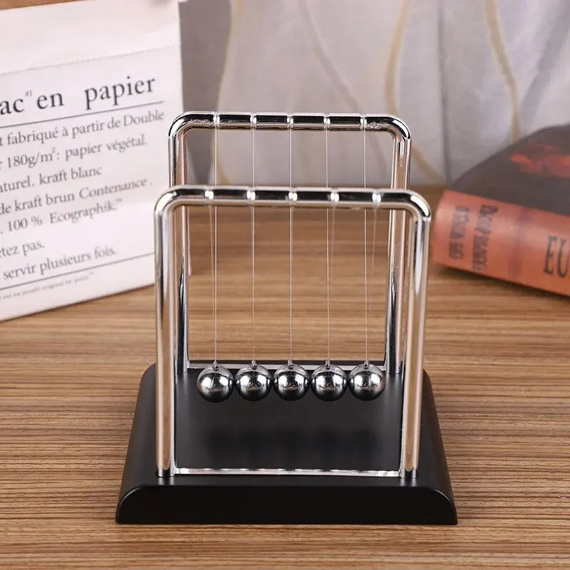 Pêndulo de Newton – Decorativo e Educativo