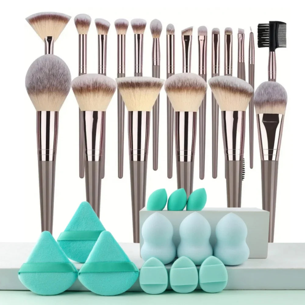 Kit de Pincéis de Maquiagem Profissional – 3 a 20 Peças