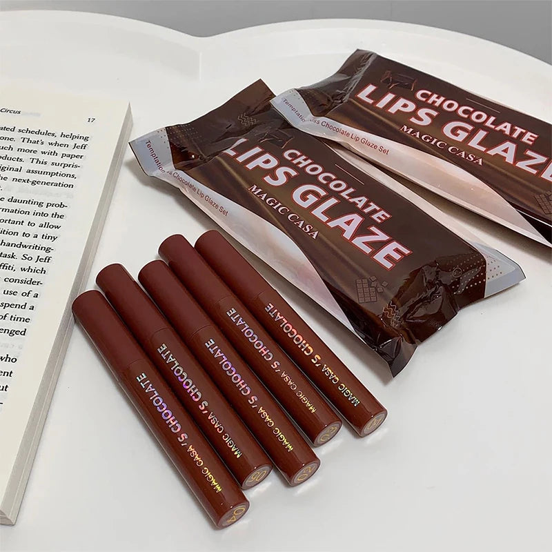 Conjunto 5 Batons Líquidos Chocolate – Efeito Matte Aveludado
