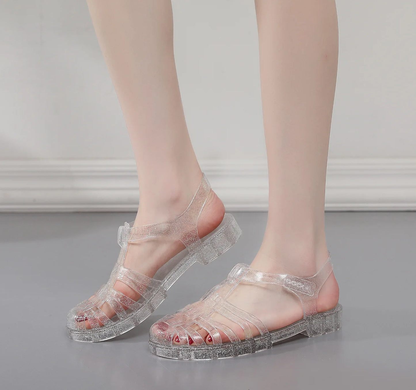 Tênis Cave Feminino para Verão – Sandálias Fashion com Solado Antiderrapante
