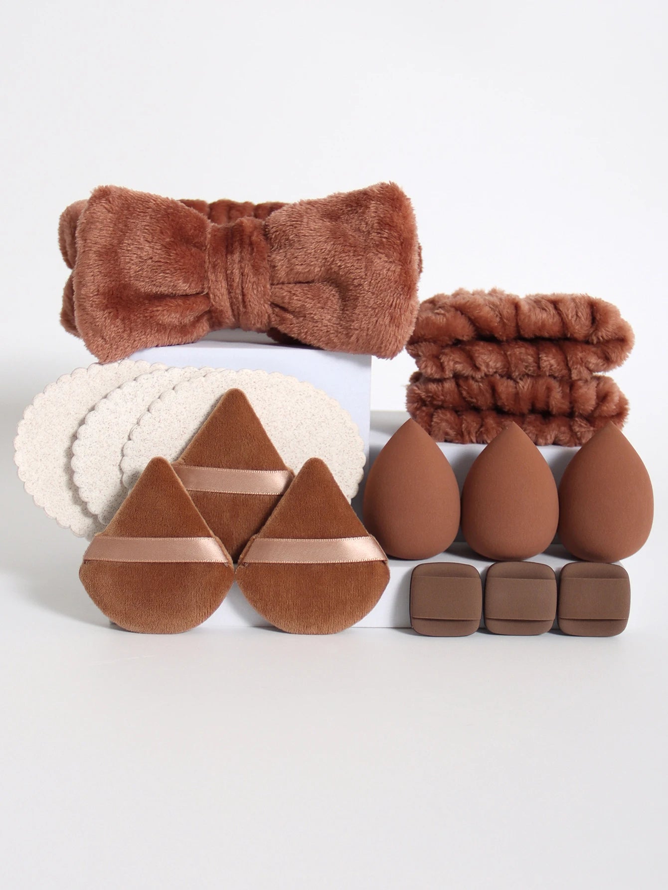 Kit 15 Peças – Esponjas de Maquiagem, Faixa de Cabelo e Pulseiras Removedoras de Água