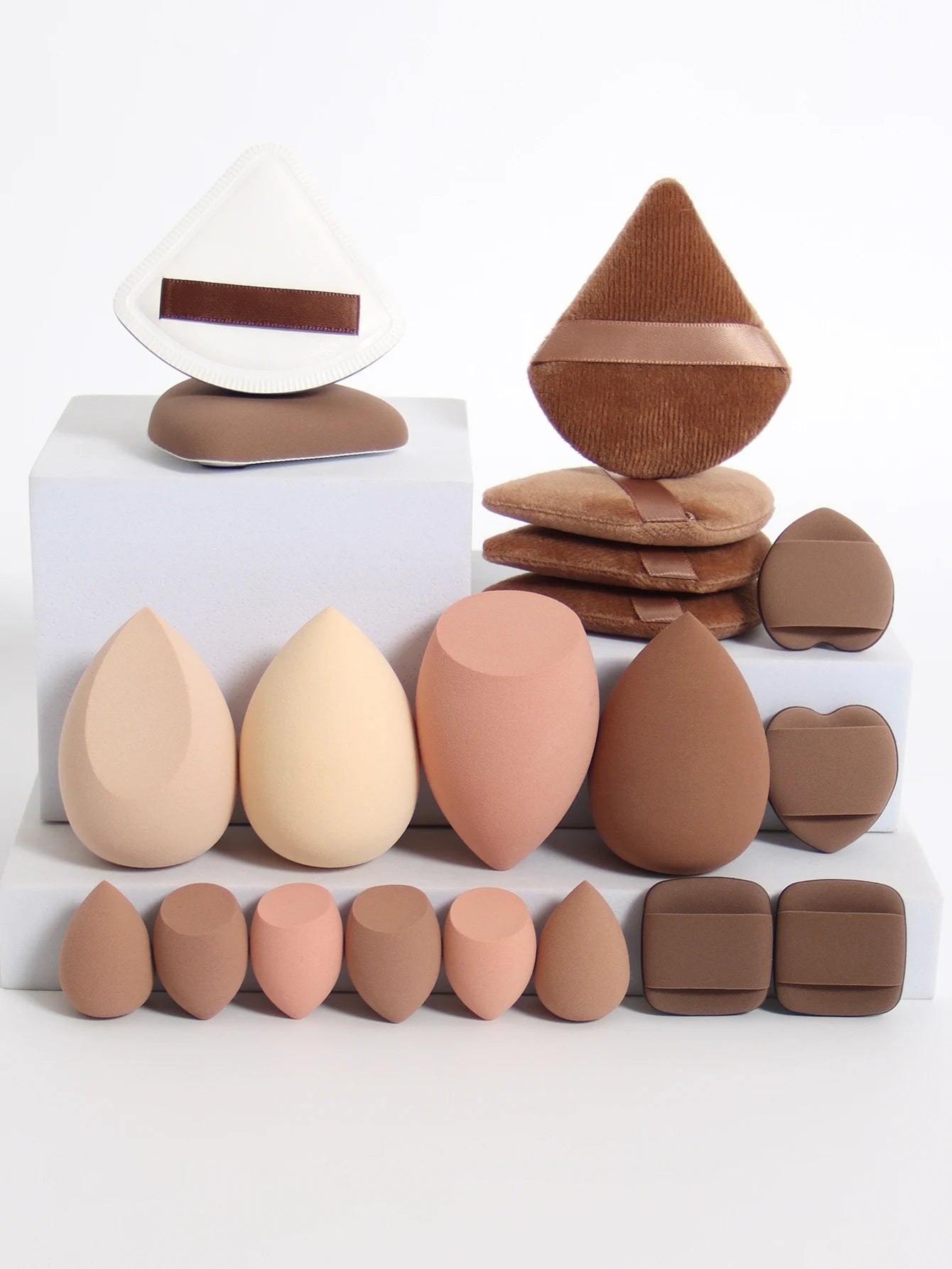 Kit com 20 Esponjas de Maquiagem – Esponjas e Puffs para Base