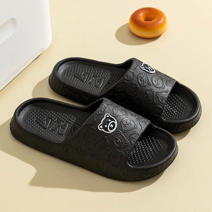 Chinelo Estilo Verão com Estampa de Ursinho